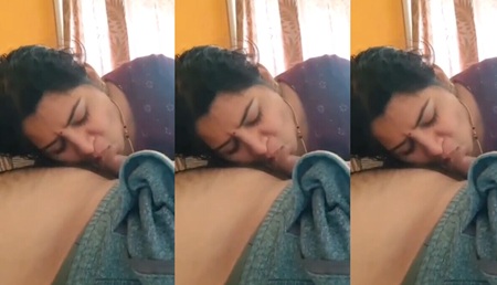 Cheater Horny Wife Giving Blowjob