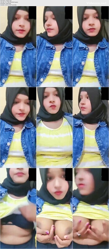 Hijabi Girl Showing Her Big Boobs