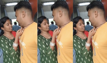 Horny Couple Pressing Boobs Blowjob Inside Train Fucking At Home