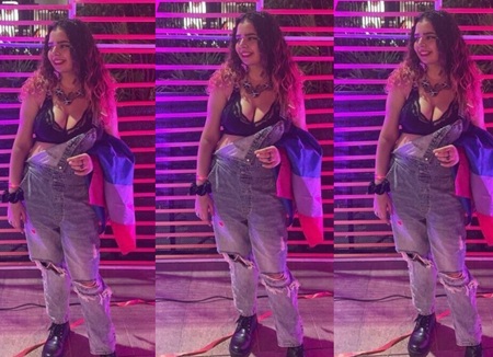 Sexy Delhi Girlfriend Hard Fucked By Boyfriend