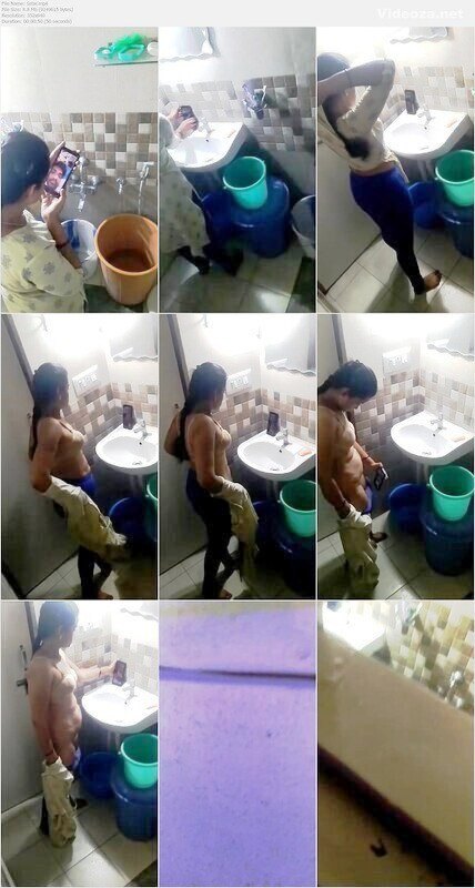 Sexy Girl Showing To Boyfriend On Video Call In Bathroom Secretly Captured