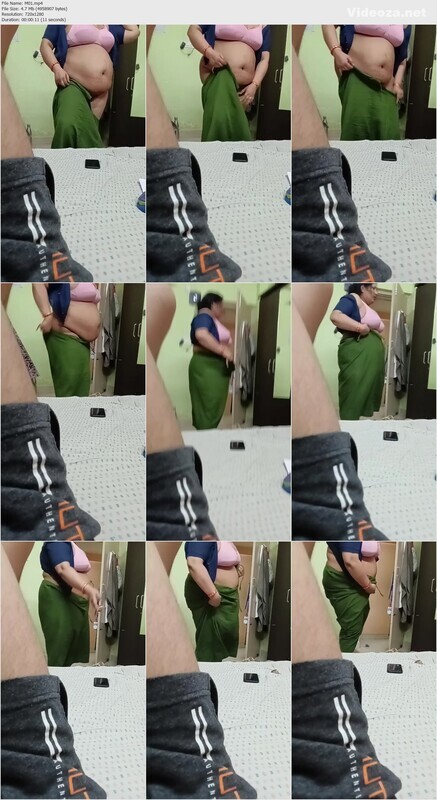 Tanker Mom Changing Clothes Infront Of Her Son