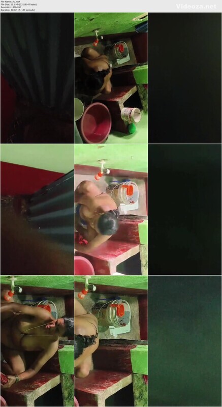 Aunty Bathing Secretly Captured By Nephew