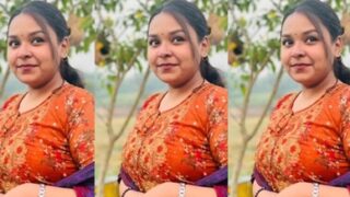 Bengali Sexy Girl Showing