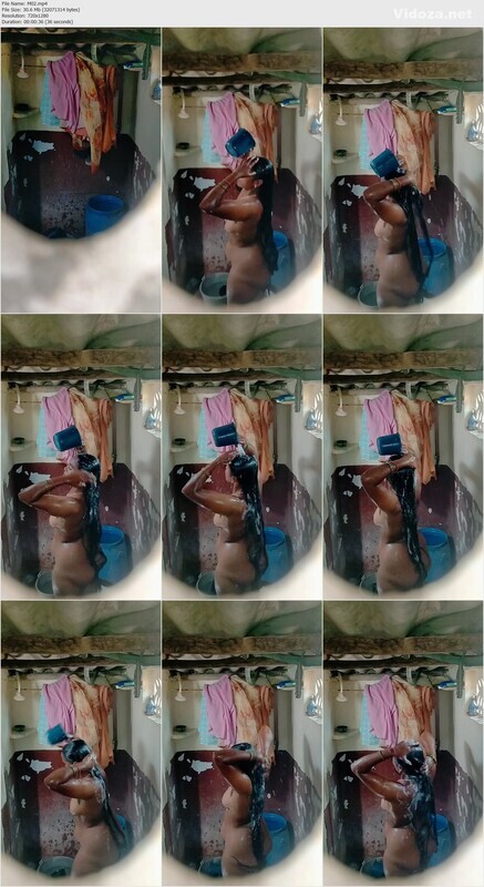 Big Ass Wife Bathing Secretly Captured By Neighbour