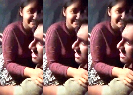 Daring Couple Kissing in Running Car Best Friends Recoding Video Then Giving Blowjob and Fucking in Car Moaning