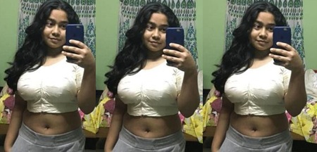 Desi Girl Showing Pressing Her Boobs