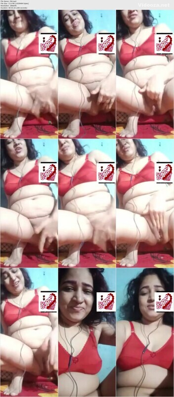 Desi Mom Fingering Pussy Masturbating Hard Fucking