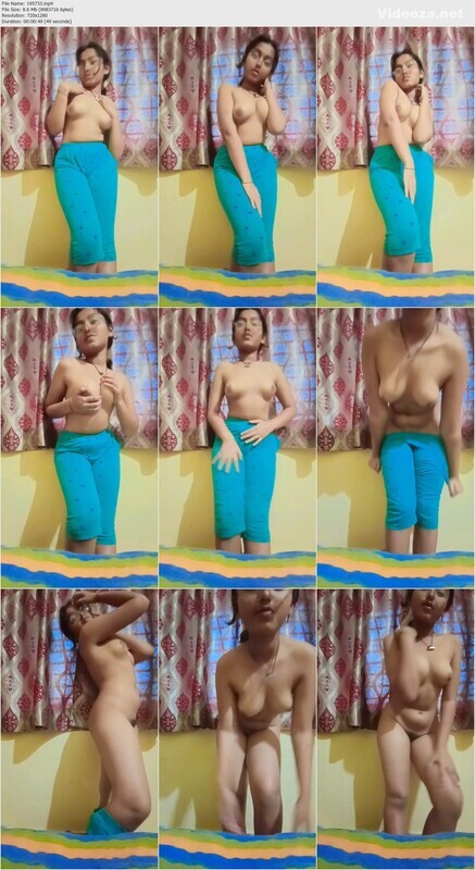 Glasses Young Girl Nude Posing