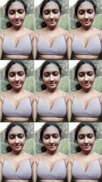 Horny Girlfriend Showing Fingering Her Asshole