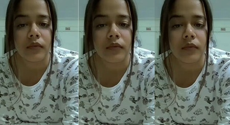 Beautiful Girl Showing Boobs