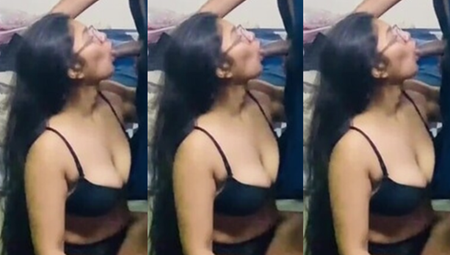 Bhabhi Giving Blowjob Hard Doggy Style Fucking Moaning