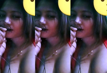 Cheater Bhabhi Showing On Video Call