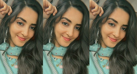 Extremely Beautiful Sexy Punjabi Actress Kissing Topless Riding Seductive Scene