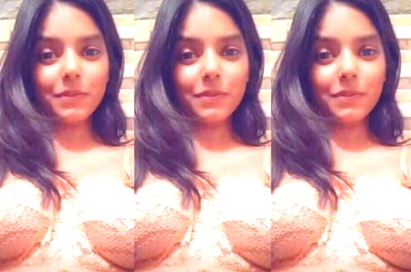 Horny Girlfriend Fingering