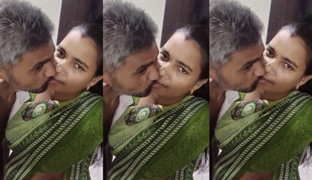 Hot Desi Working Bhabhi Fucked by Manager in Hotel for Extra Money 4 Video’s with Audio