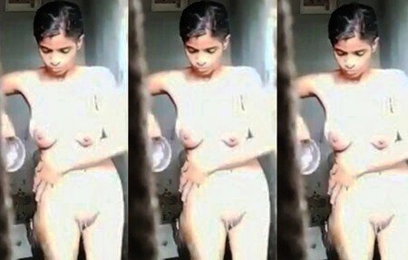 Slim Girl Bathing Secretly Recorded By Neighbour
