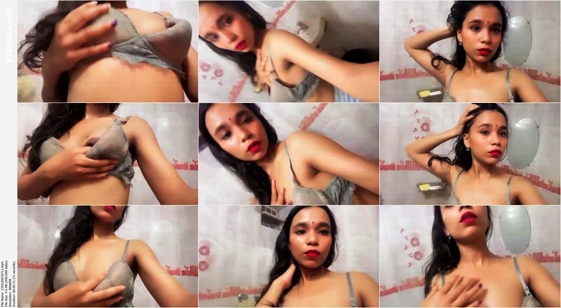 Slim Horny Girl Showing