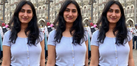 Big Boobs Indian Babe Showing