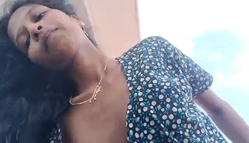 Extremely Horny Girl Riding On Boyfriend Dick