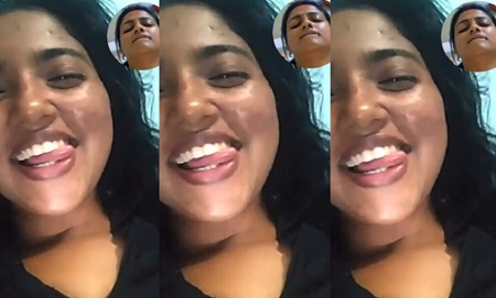 Mallu Beautiful Girl Showing