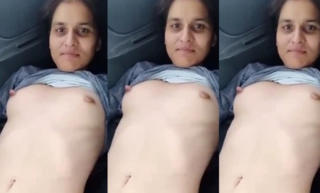 Cheater Wife Nude Captured By Lover Inside Car