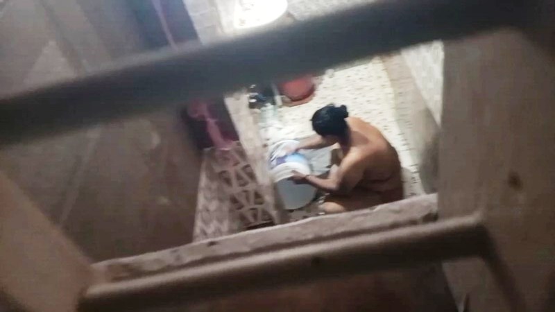 Aunty Fully Nude Washing Clothes In Bathroom Secretly Captured By Neighbour