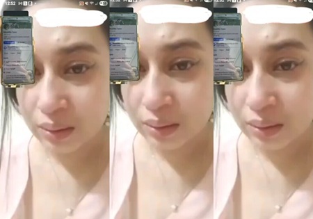 Beautiful Girl Showing To Boyfriend