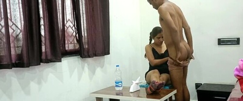 Cute Girl Fully Nude Bathing Giving Blowjob Hard Fucking