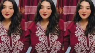 Milky Boobs Horny Bengali Girl Showing