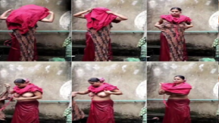 Neighbour Bhabhi Nude Captured Secretly