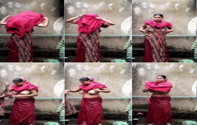 Neighbour Bhabhi Nude Captured Secretly