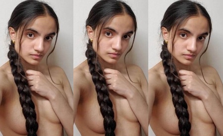 Sexy Indian Girl Teasing Showing