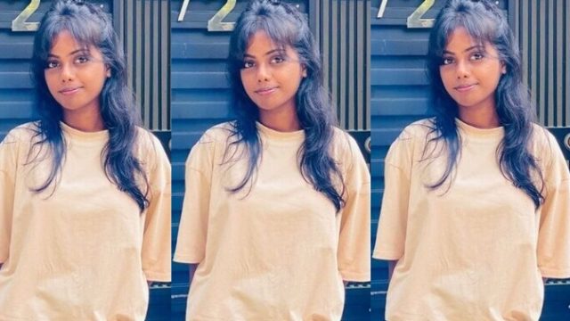 Sexy Tamil Girl Nude Show