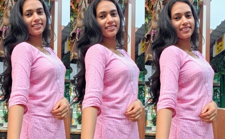 Slim Bengali Hairy Pussy Girl Nude Show Pic’s & Video’s