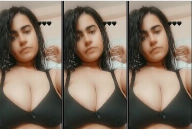 Tanker Beautiful Girl Showing