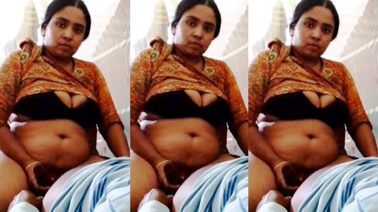 Village Big Boobs Milf Nude Show Enjoying With Husband