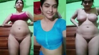 Beautiful Horny Wife Fully Nude Showing Asshole Fingering