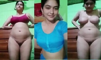 Beautiful Horny Wife Fully Nude Showing Asshole Fingering