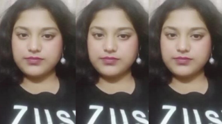 Big Boobs Bengali Girl Showing Pressing And Licking Boobs