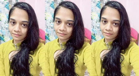 Cute Innocent Glasses Babe Showing Hairy Pussy Closeup Fingering