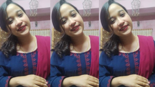 Bengali Girlfriend Showing Pressing Boobs Rubbing Her Pussy