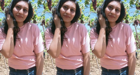 Mallu Girl Showing For Boyfriend