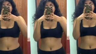 Rich Tamil Horny Wife Fully Nude Masturbating Saying I Want Your Big Dick Inside Me