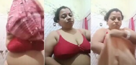 Tanker Bengali Milf Showing In Bathroom
