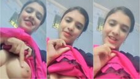 Cute Young Girl Showing Boobs Fingering Her Wet Pussy