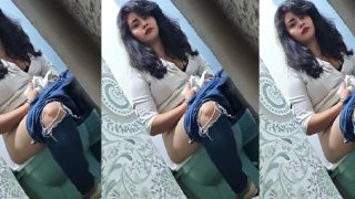 Sister Nude Secretly Captured By Brother
