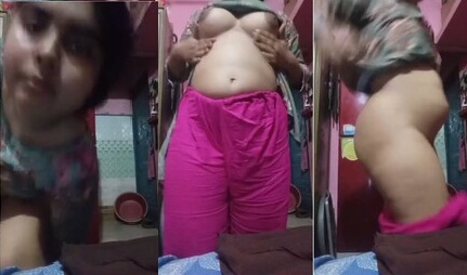 Desi Wife Showing Her Boobs Pussy