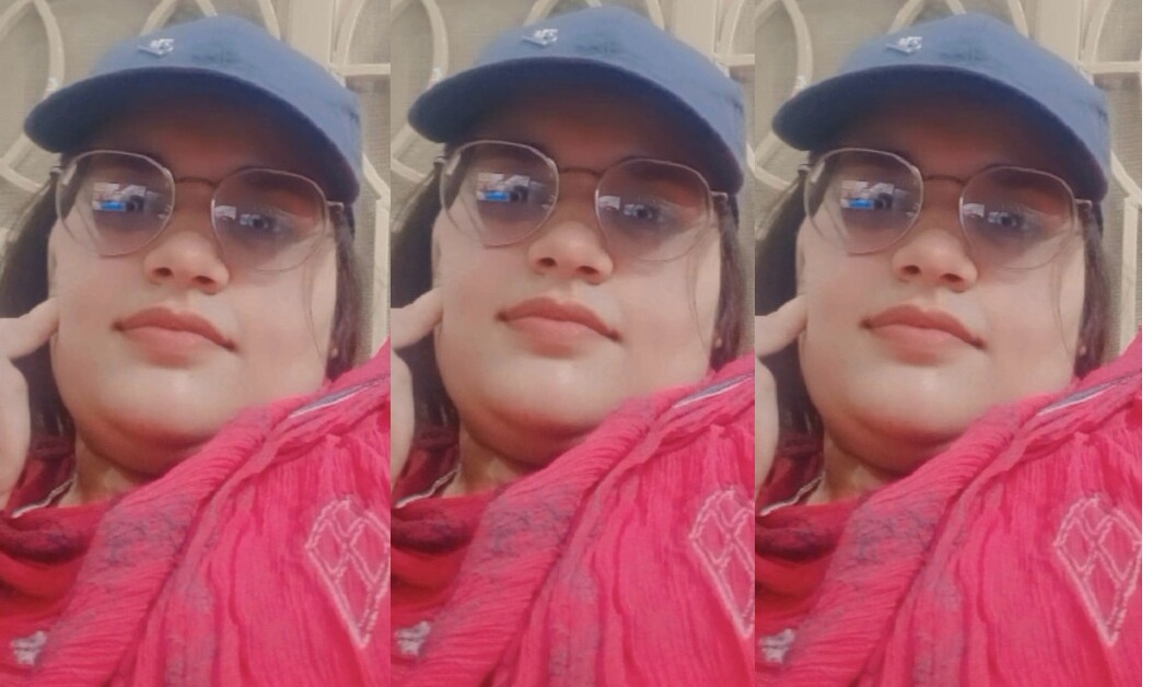 Desi milk tanker showing big boobs and big ass