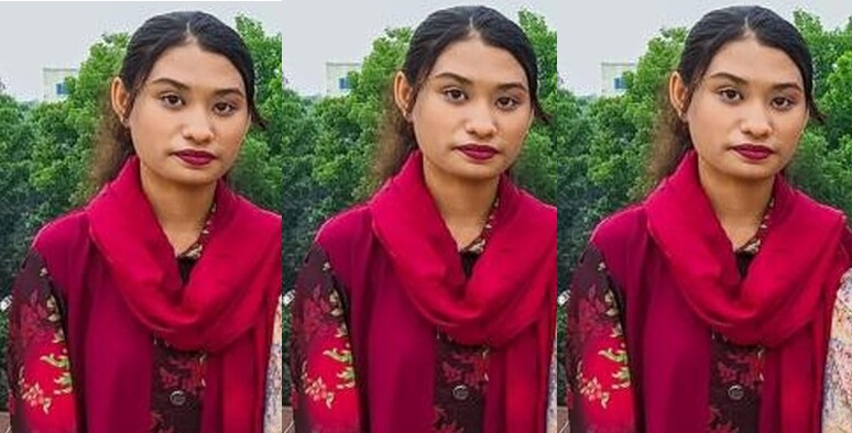 Horny Girl Showing For Boyfriend